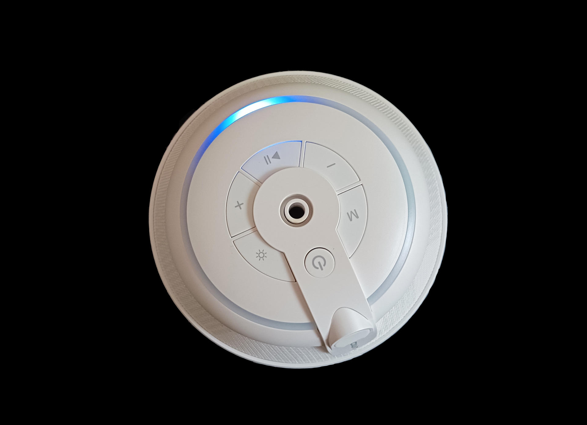 哄娃利器，会喷水会唱歌，可以陪娃洗澡的魅动Whale音箱