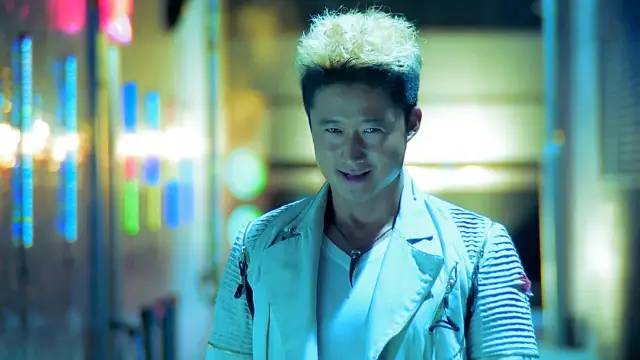 再见了，张艺谋，再见了，周星驰，中国已迎来