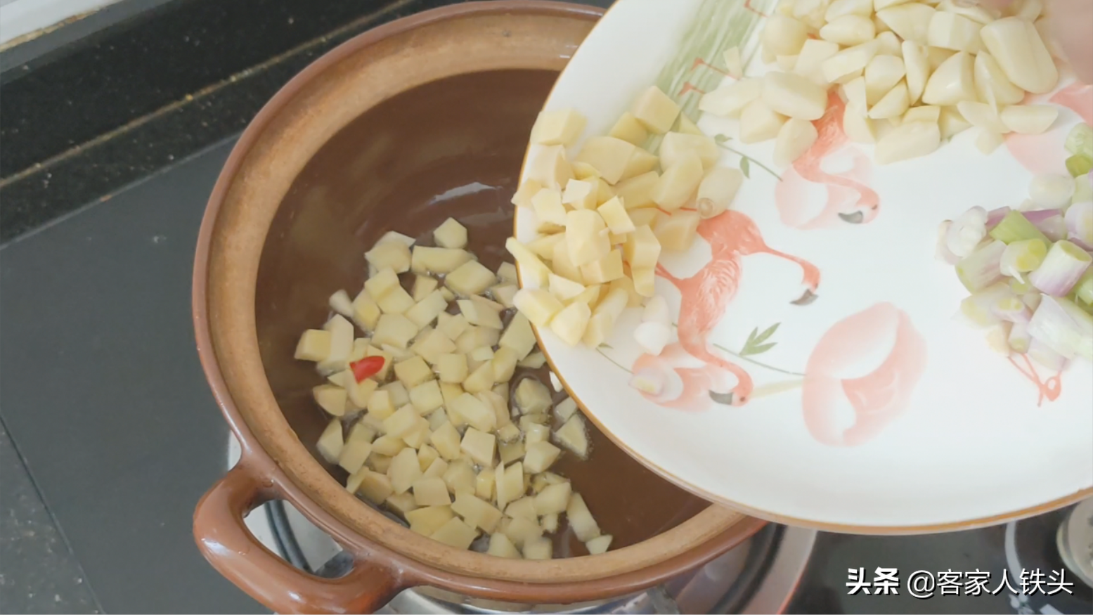 金錢肚特色吃法，廣東茶樓一道有名的美味，口感酥而不爛，真好吃