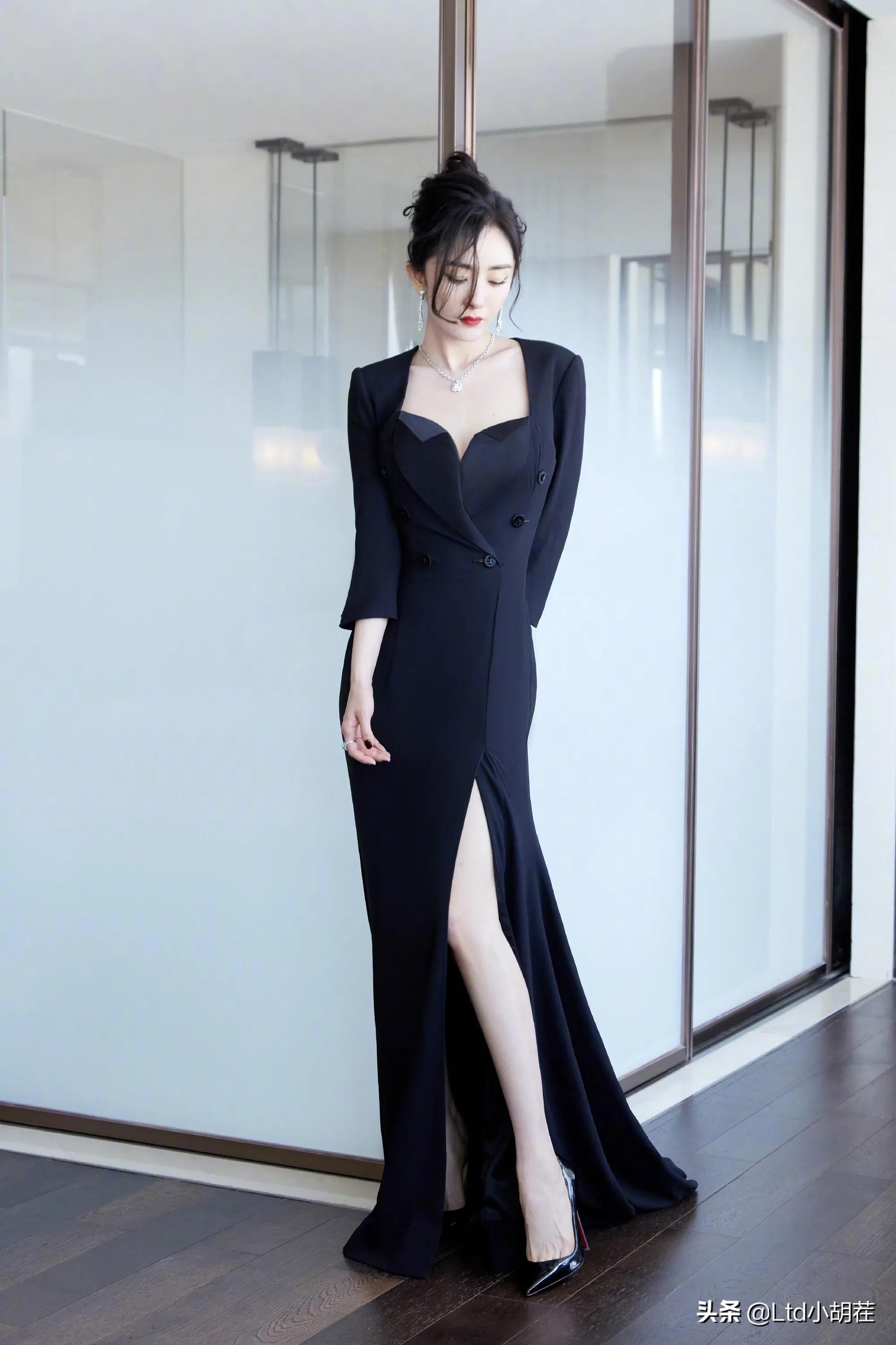 Sexy Yang Mi: Wearing a black dress is too sexy, too high rate of ...