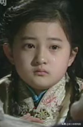 著名童星金銘：9歲爆紅成團(tuán)寵、在巔峰時(shí)退圈，她都經(jīng)歷了什么？