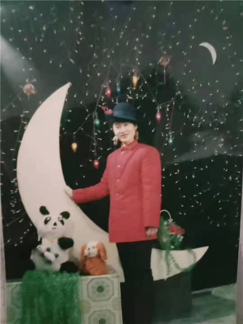 你好，军营里的“李焕英
