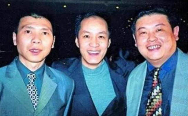 傅彪离世15年，冯小刚曾帮还债，被葛优养大的孩子，如今怎样？