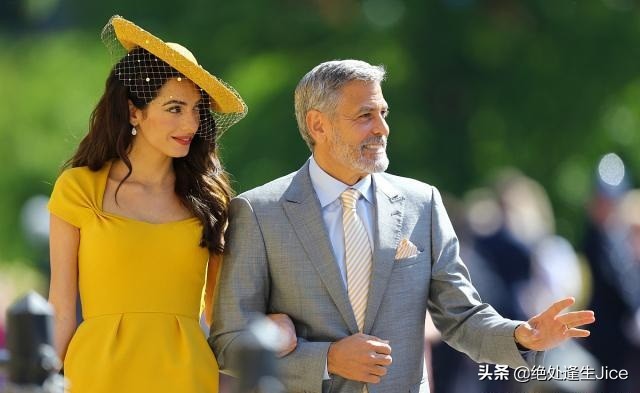 梅根夫妇结婚2周年：哈里王子变平民，竟寄人篱