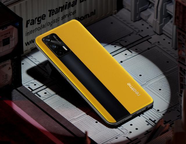 12GB运存+256GB+65W闪充，重回2999元，顶配骁龙888旗舰售价亲民