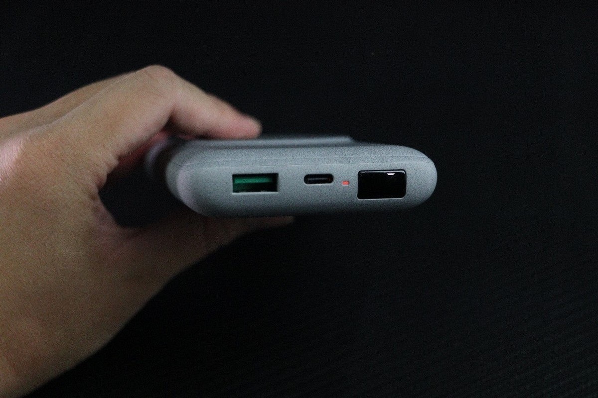 蘋果也跟進的無線磁吸充電寶究竟有多好？快來看看南卡POWER3