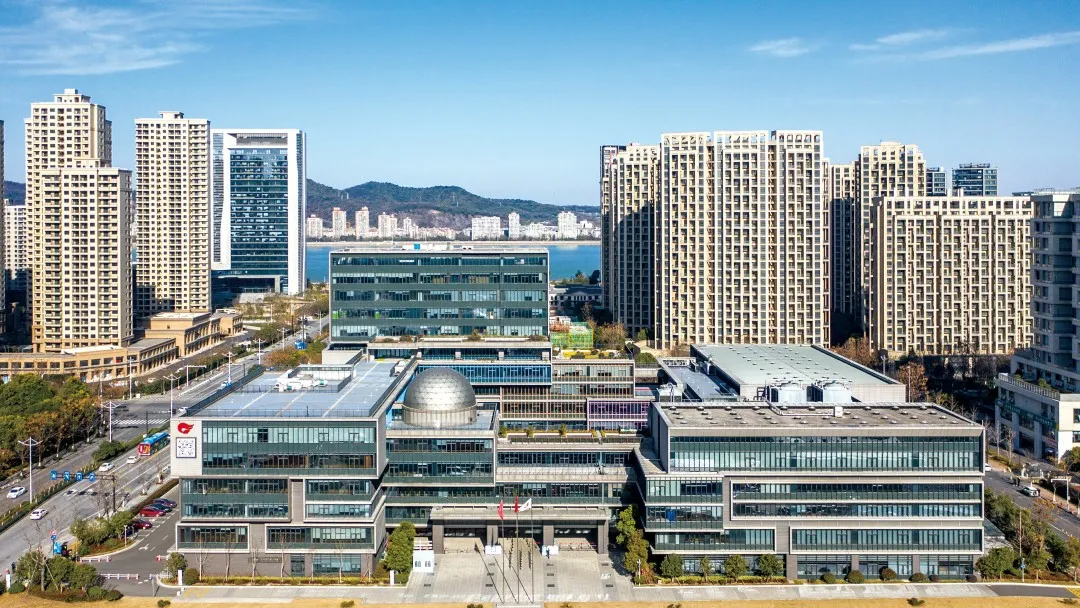 高新区(滨江),World-class