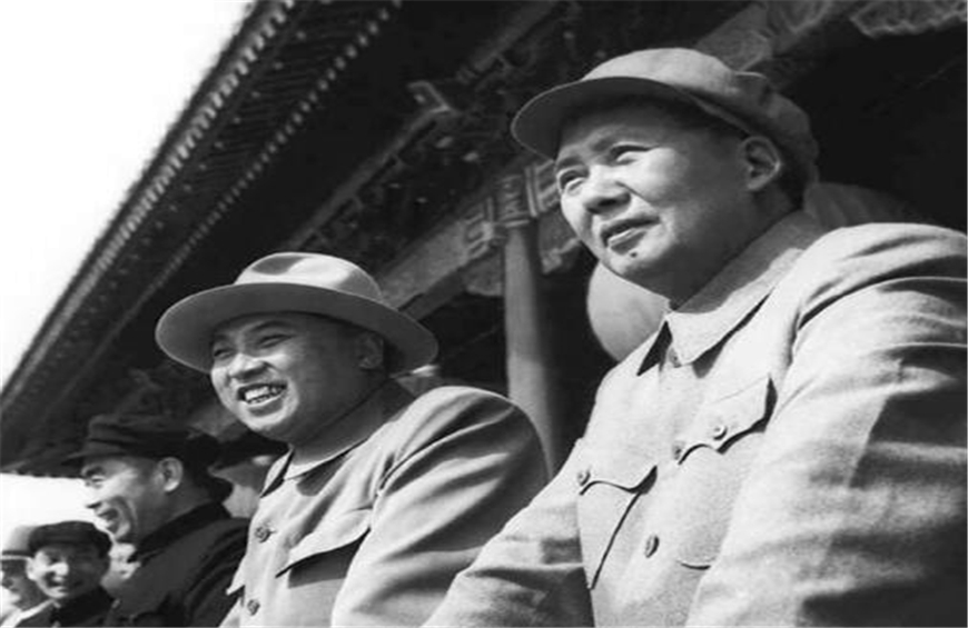 抗美援朝胜利后，金日成送给毛主席24箱苹果，为何士兵都不敢吃？