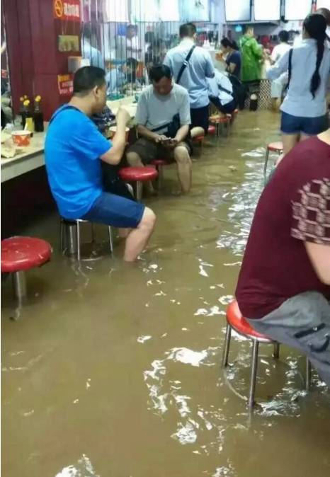 我用100张照片，告诉你武汉人是怎么过早的