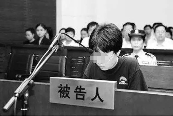 中国女留学生残忍枪杀丈夫，守尸7天后碎尸抛弃，如今将刑满释放