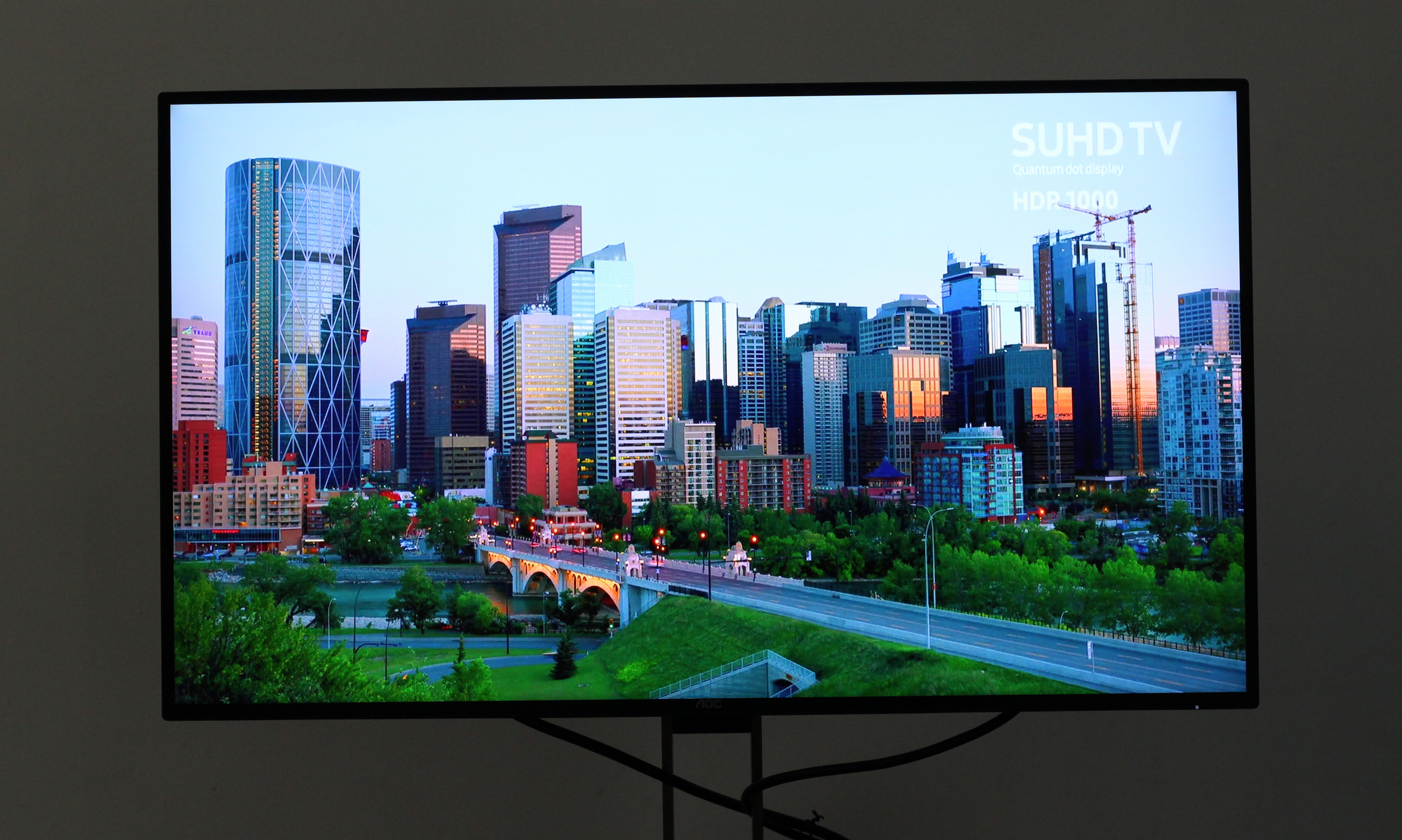 AOC Q27U2显示器评测：为创作者提供的一块好屏