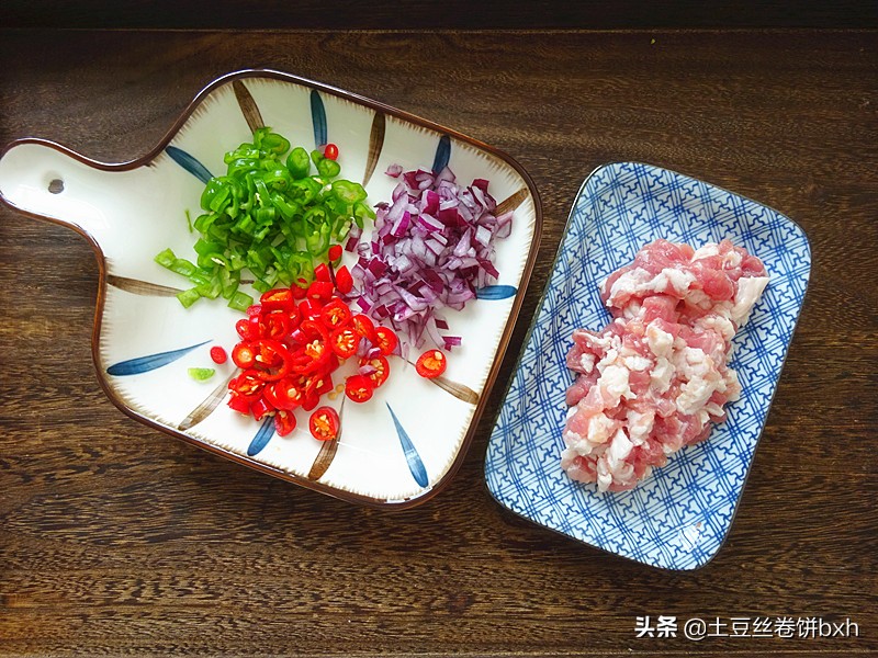 没胃口，那就做这面试试，掌握一个小窍门，好吃停不下筷