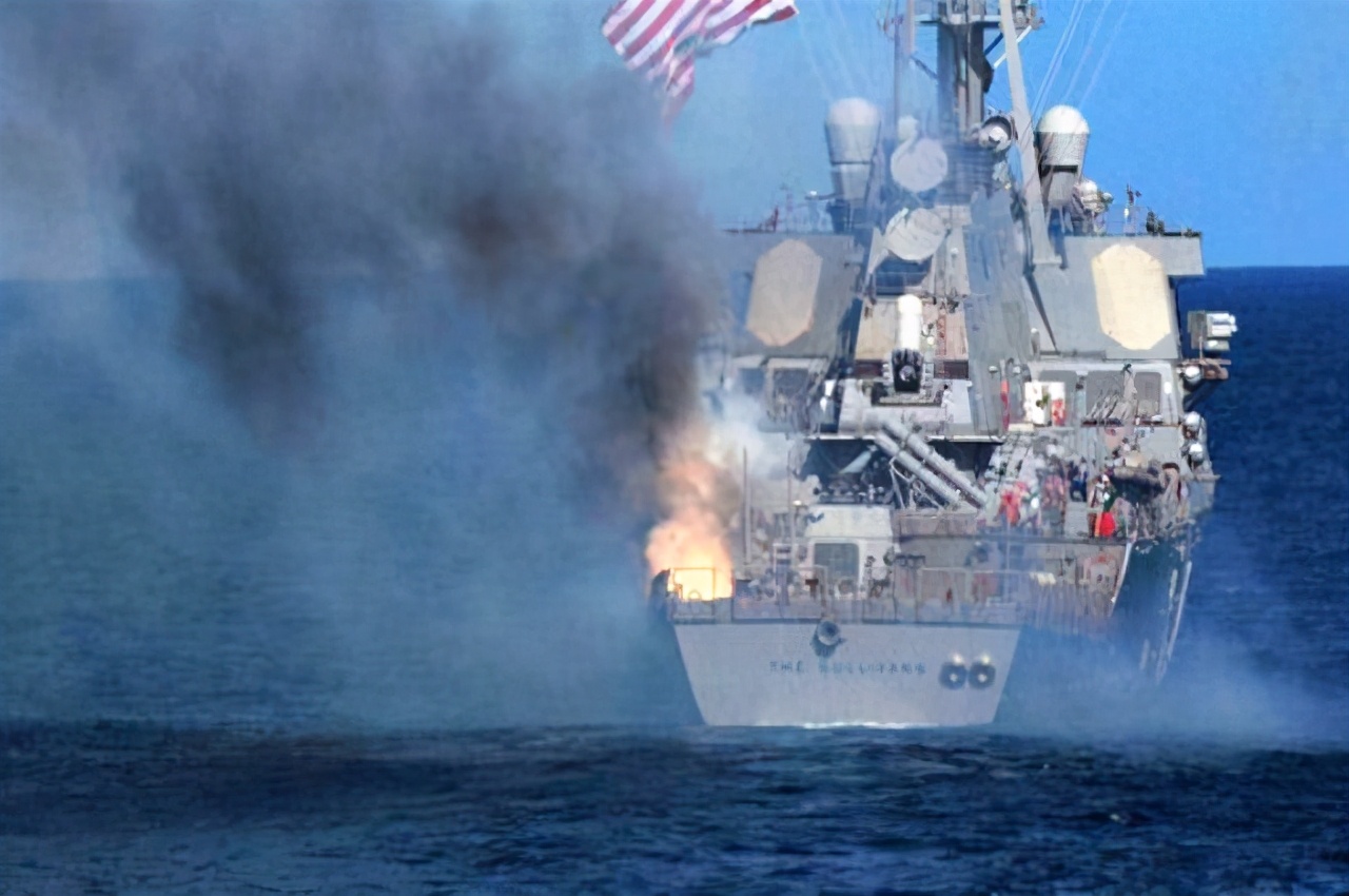 美国万吨巡洋舰闯入黑海，俄军：做好一切准备，敢越界就击沉