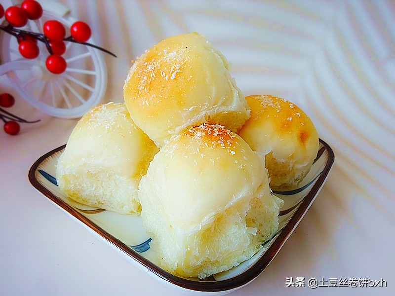 我家面包从来不买，用这个方法做，面包暄软醇香，久放不硬