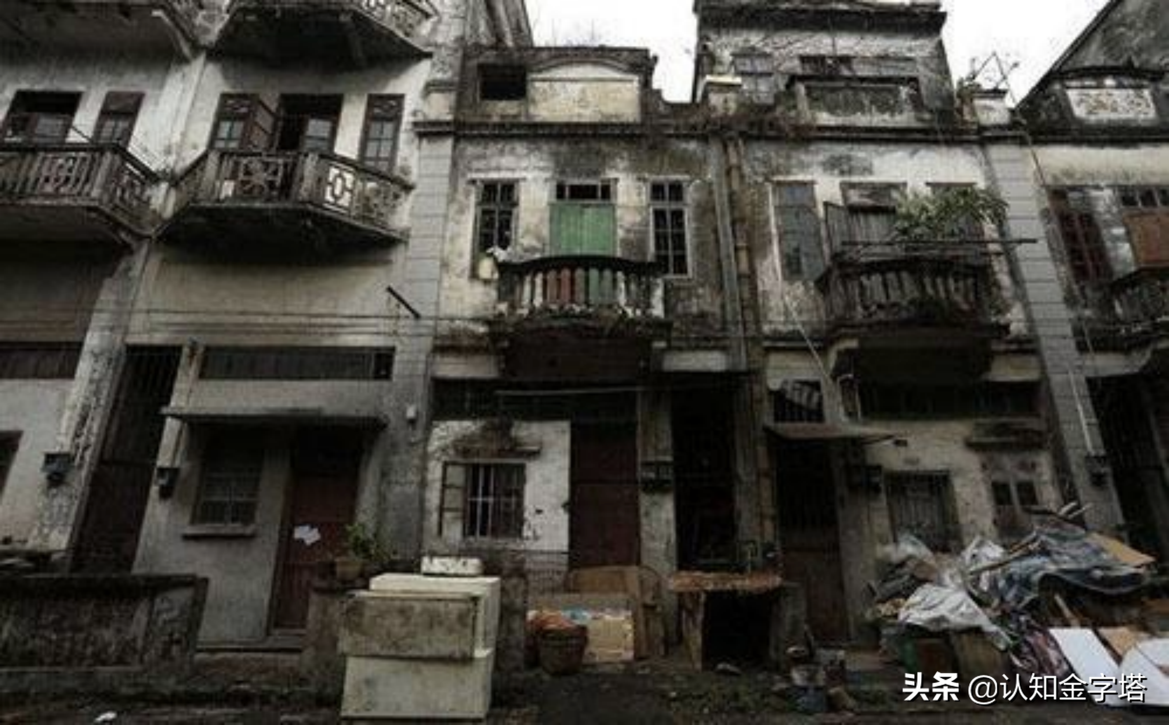 2021年，中国楼市大变局！最严政策下，老百姓如何把握机会？