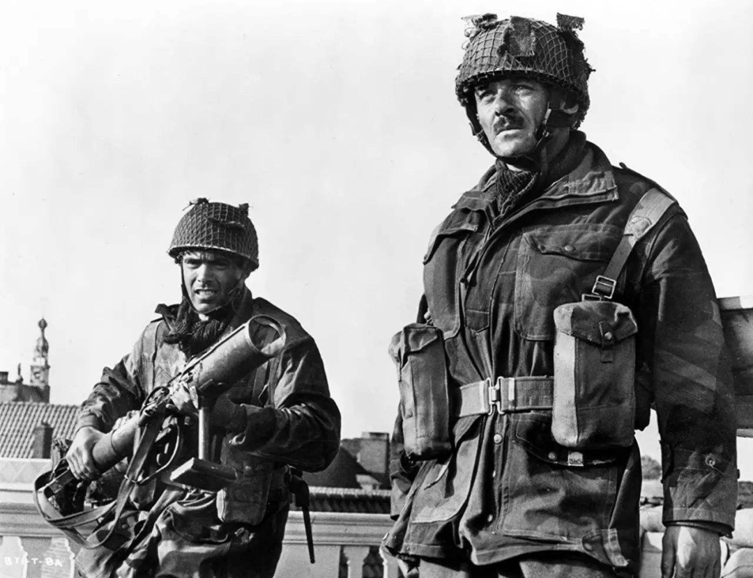 市场花园行动：9天内损失了2万伞兵，蒙哥马利成