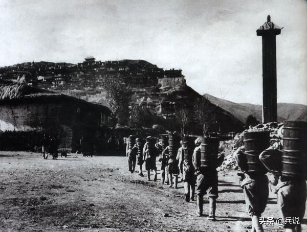 6天时间，毛主席3次询问昌都战役情况：1个师是