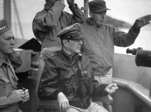 �й�������֮��������1950�����й���������������ǿӲ����