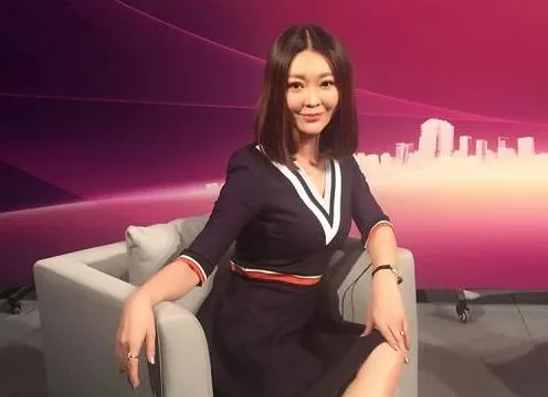 辞去铁饭碗成育儿专家的“央视名嘴”，如何做