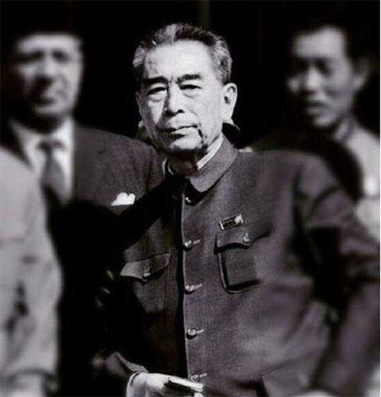 1971年，周总理在台湾问题上步步紧逼，基辛格：周总理先我一步