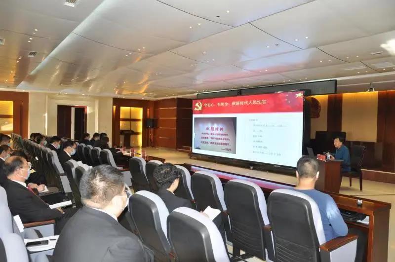 大安法院：加强党风廉政建设，法官聆听精彩党课