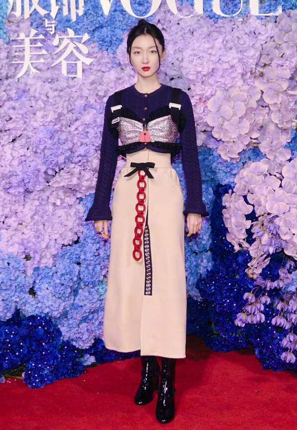 The new chapter of the red carpet slot: Dongyu Zhou wants to keep warm ...