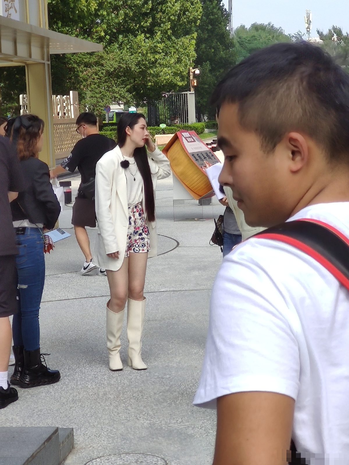 向佐郭碧婷被偶遇，郭碧婷发福好富态，网友：婆家养得太好了