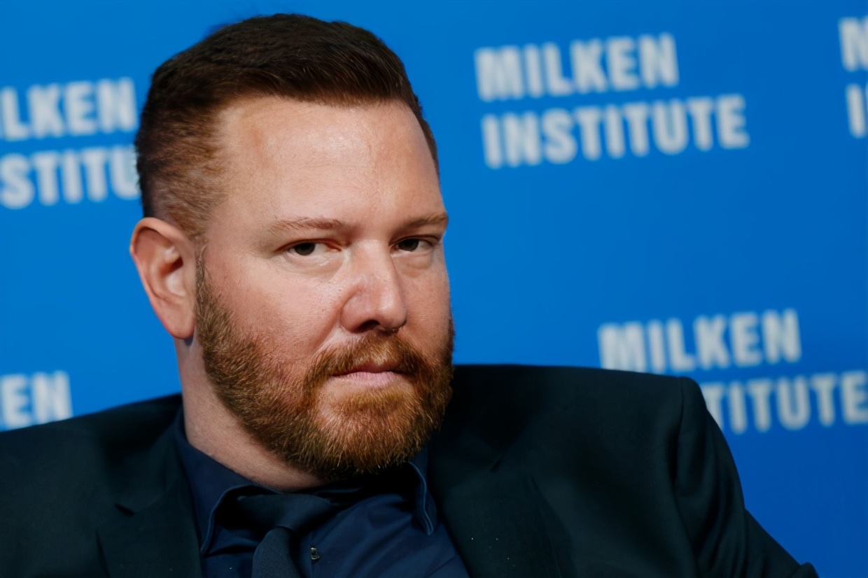 碰瓷TikTok、下载量夸大5倍，这家美国短视频公司要上市了