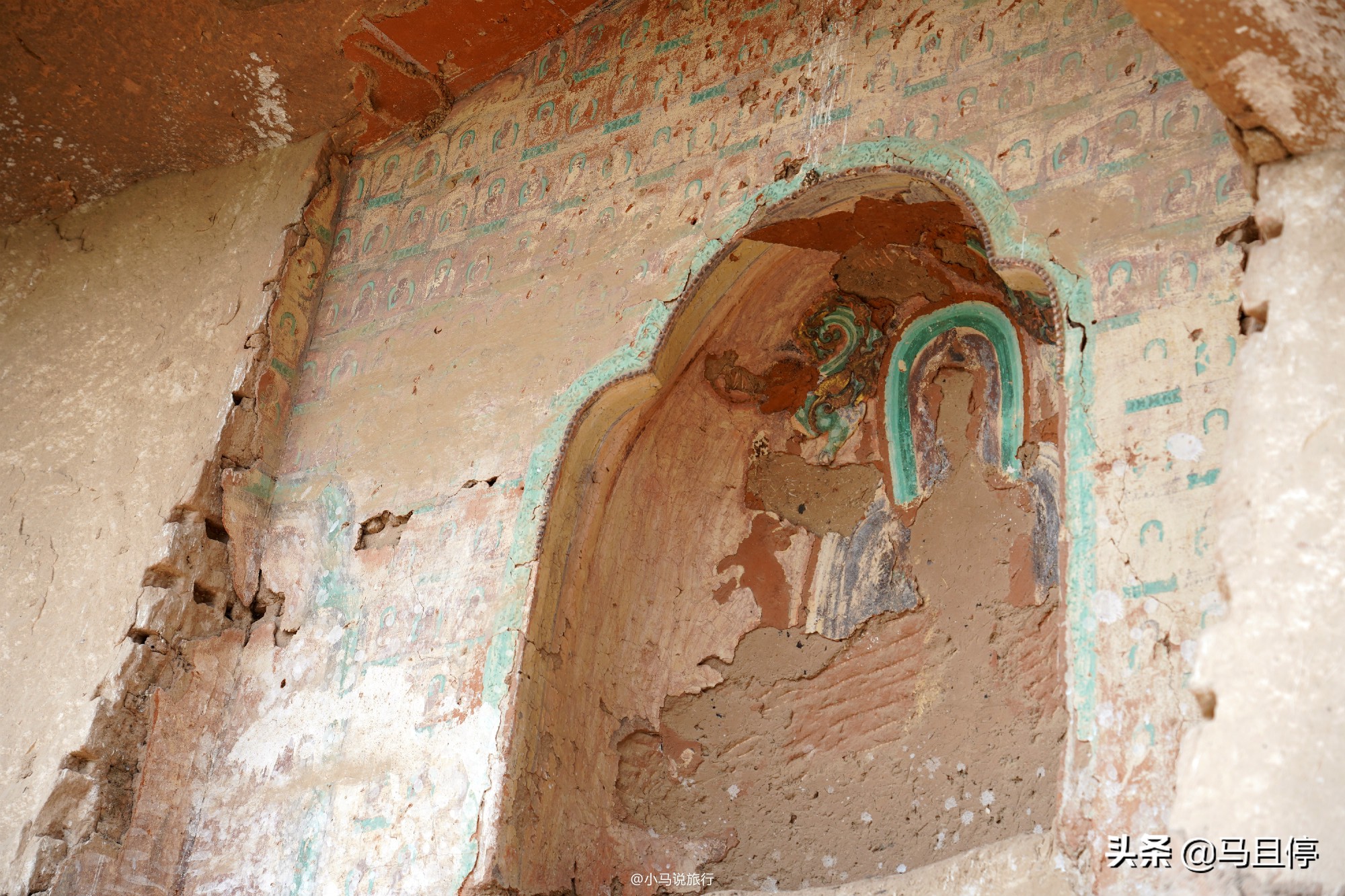 An ancient tourist city worth visiting in China. It is a dual attraction of private culture and nature, known as Jinzhangye