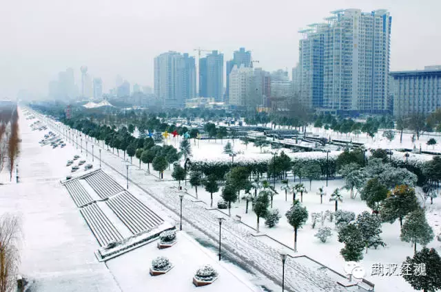 最新预报!周六武汉中到大雪,局部暴雪!一连下4天……|睡前嘿嘿嘿