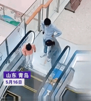 毁掉一个孩子的安全感有多简单？“逼他勇敢”就够了