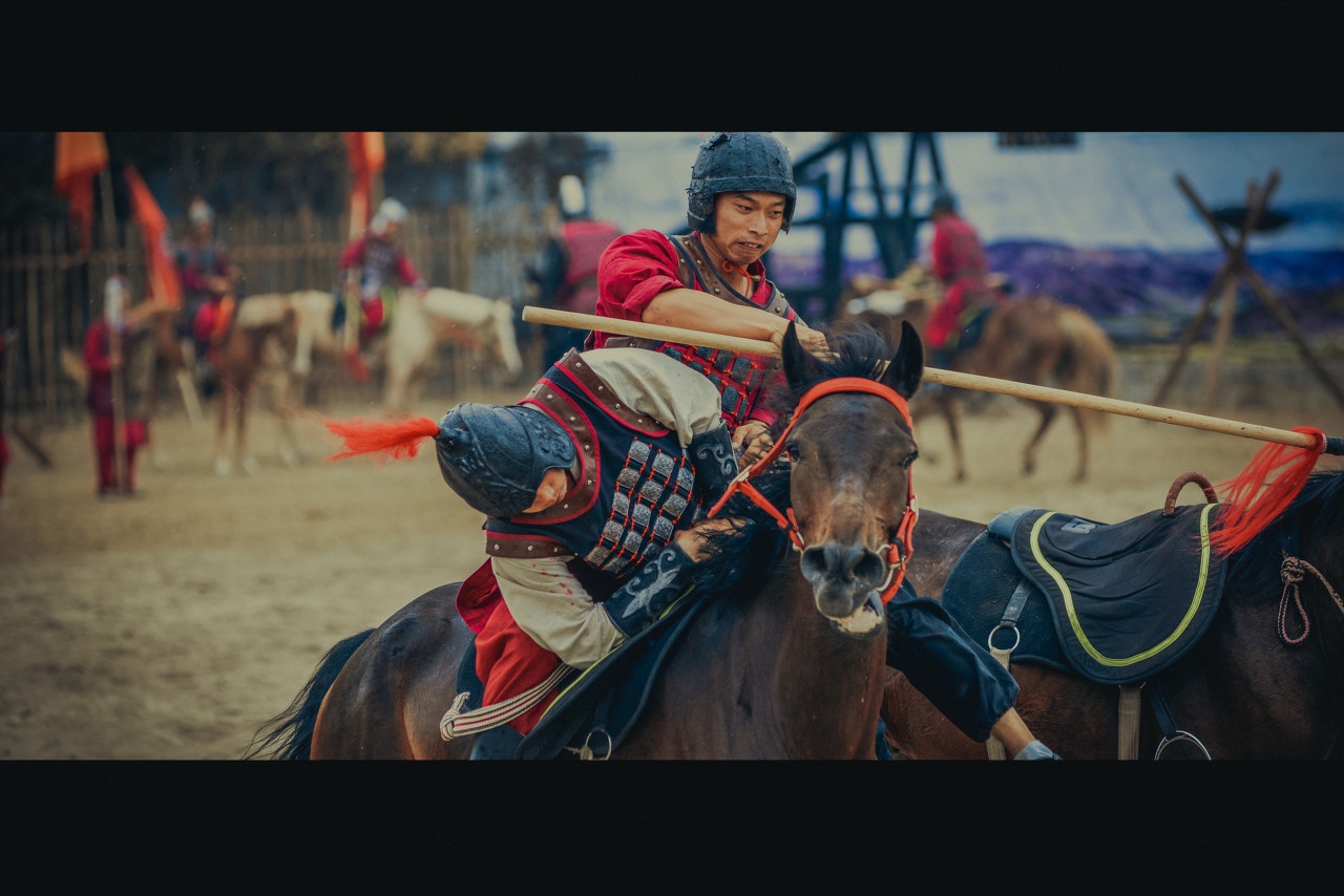 刘邦与项羽，在楚汉争霸中的表现，对今人有何