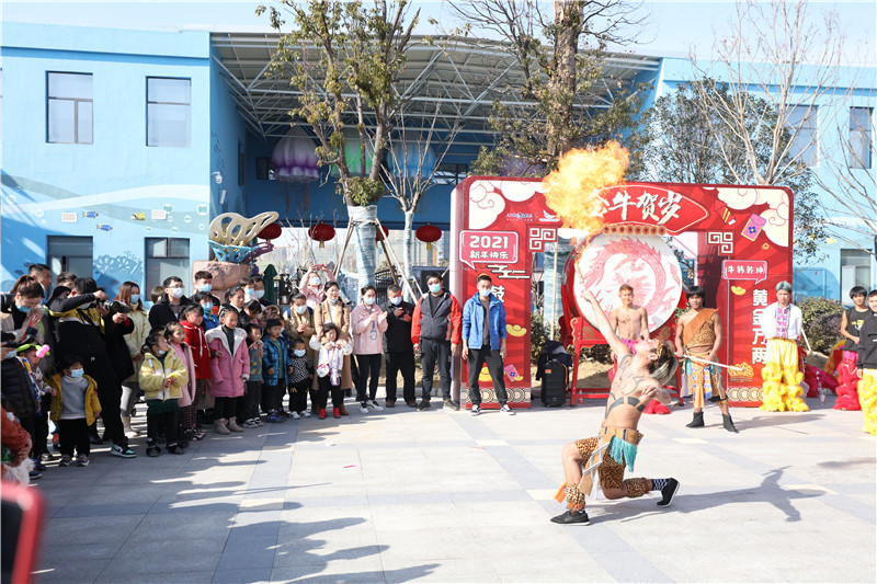 春節(jié)在阜陽玩?zhèn)€牛的，阜陽堯泰漢海海洋公園七天嗨不停