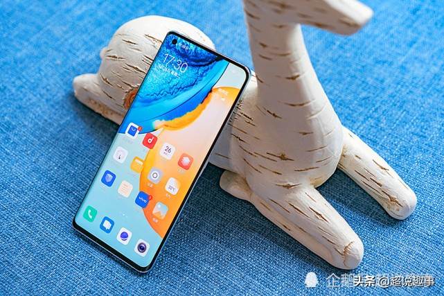 VIVOX60系列产品曝出，软性曲屏 微云台，配用三星多种技术性
