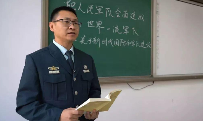 “军队文职”报名时间将到，预计招录约3万人，专科生也可报考