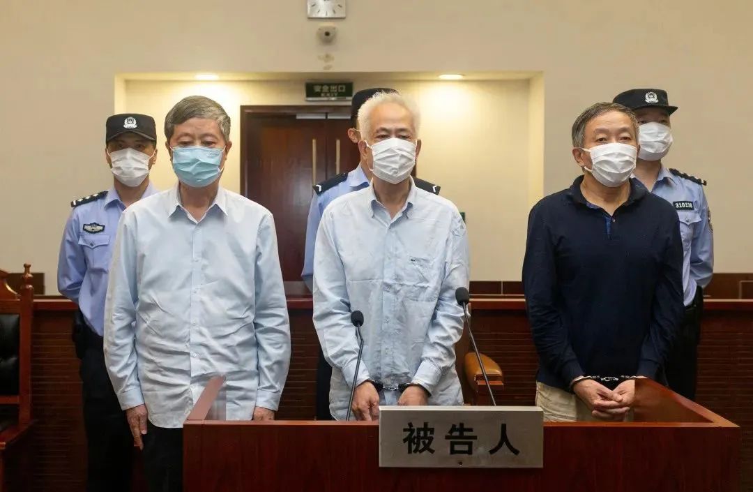 刷新纪录！&ldquo;倒查20年&rdquo;近1年，挖出75岁&ldquo;高龄贪官&rdquo;