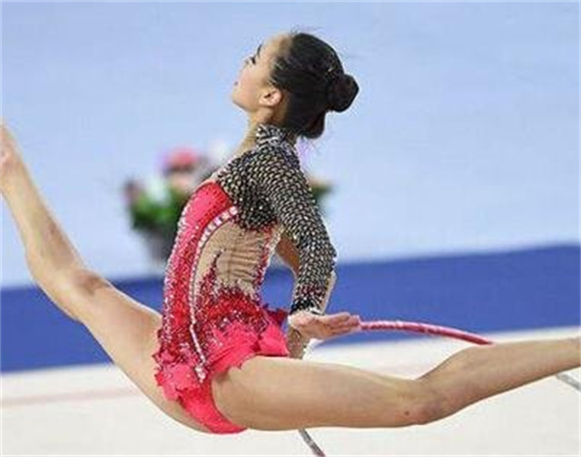 韩国体操员爱上中国裁判，3年后不顾家人劝阻，