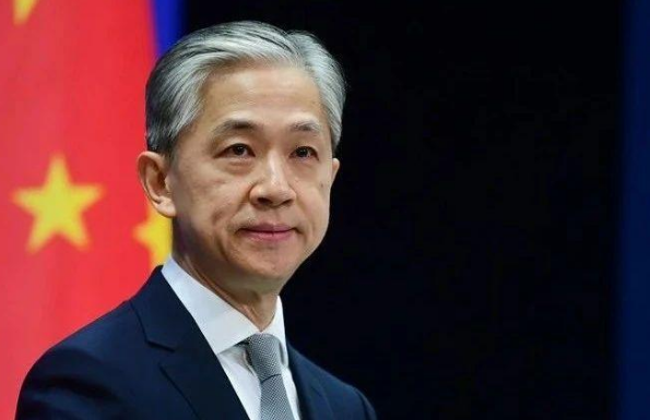 菲律宾又搞小动作！杜特尔特对华态度突变，越南关键时刻力挺中国