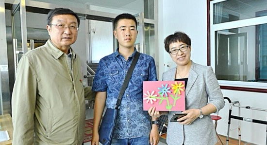 西固区残联开展第三十一次“全国助残日”系列活动暨残疾人辅具发放仪式