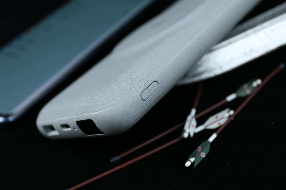 苹果小米华为，手表和电动牙刷都支持 南卡Power3移动电源评测