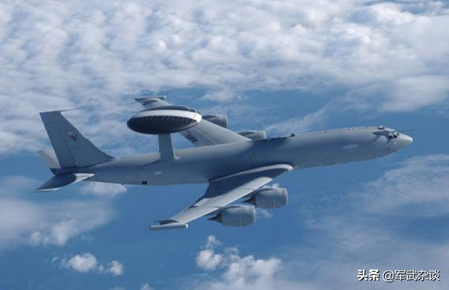 20艘核潜艇没钱拆、今年开始退役E-3预警机，缺钱