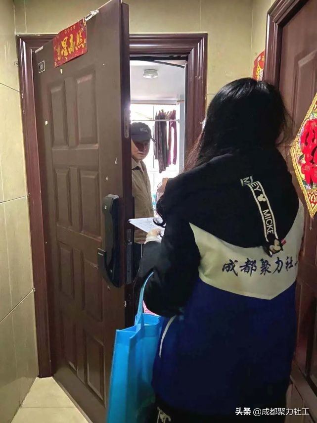 疫情防控 | 成都聚力社工在行动
