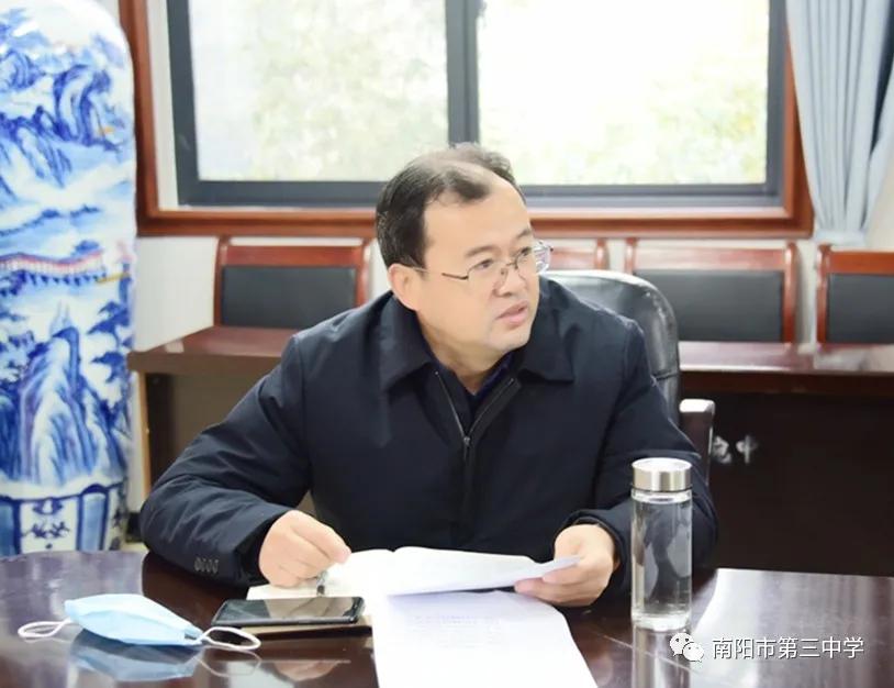 ���쵼�����������е���ָ������