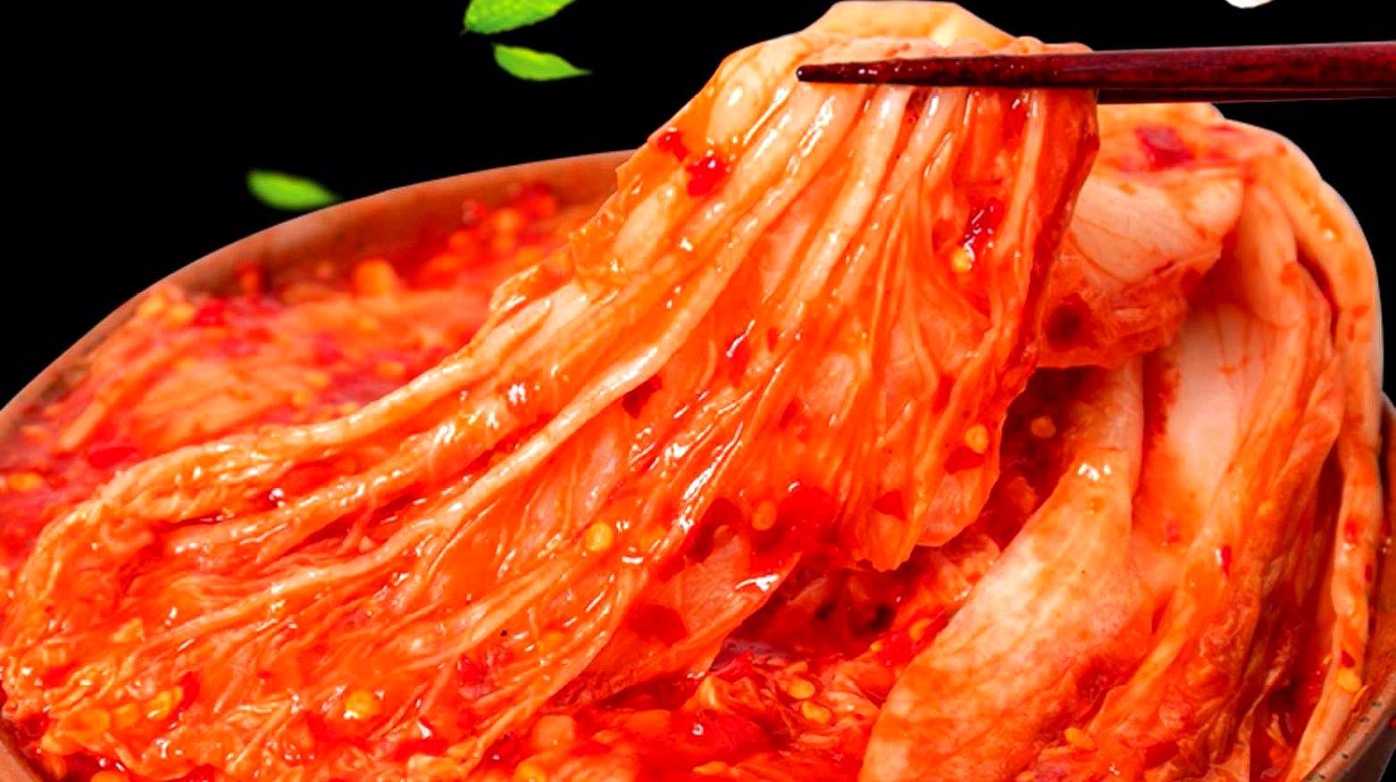 養肝要趁早，日常飲食多注意，這三種�傷肝蔬菜�建議少吃