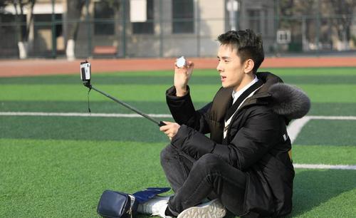 职场上，情商到底有多重要？千万不要傻傻的埋