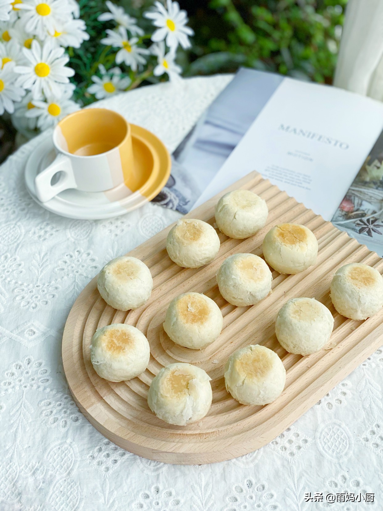 70岁老妈爱吃的绿豆饼，在家就能做，外酥里香又清甜，解暑必备