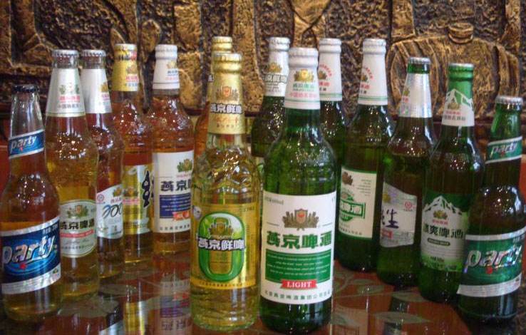 中国知名的老牌啤酒，如今却遭遇“中年困境”