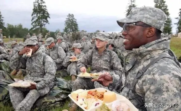 年轻人追捧的“部队火锅”是这么来的！看完心