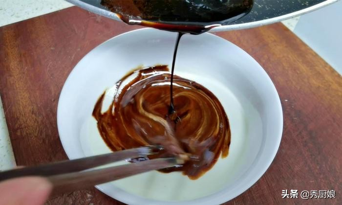 夏季我常做这个吃，3种食材一拌一蒸，放冰箱里，冰甜软糯真好吃