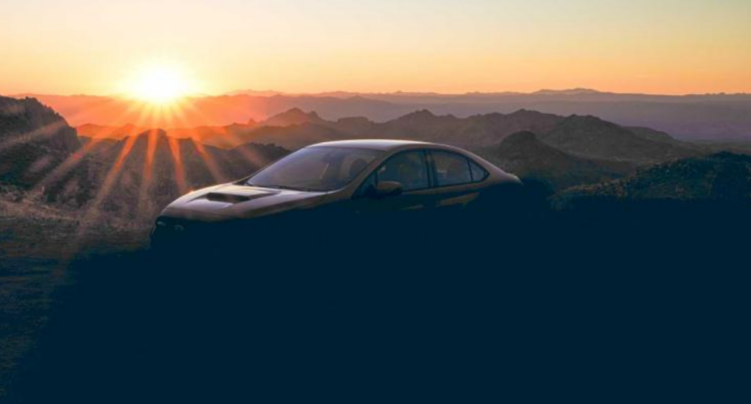 全新国产奔驰C级下线；东风公司迎来第5200万辆汽车下线